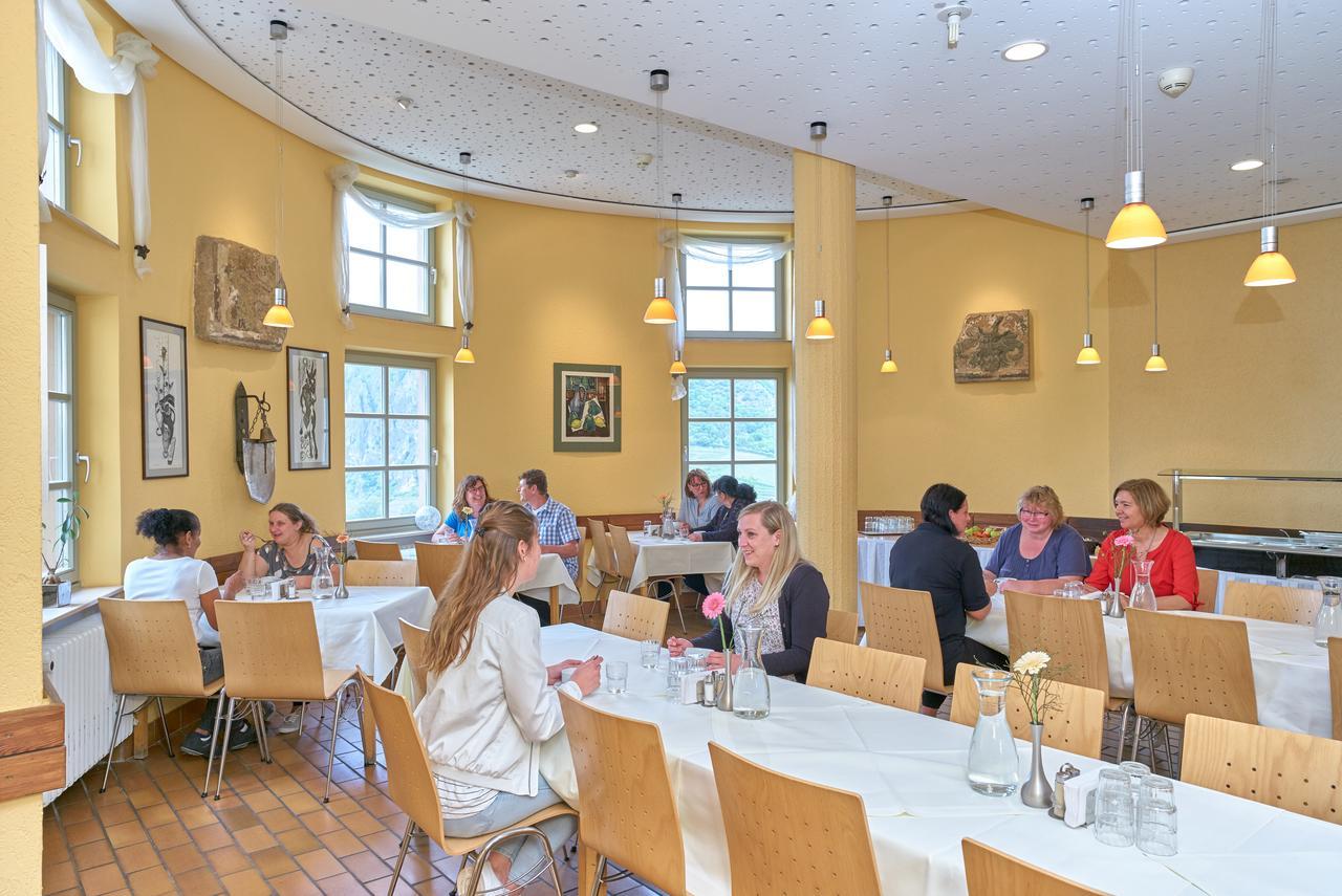 Ev.Familienferien-Und Bildungsstaette Ebernburg Bad Münster am Stein-Ebernburg Exterior foto